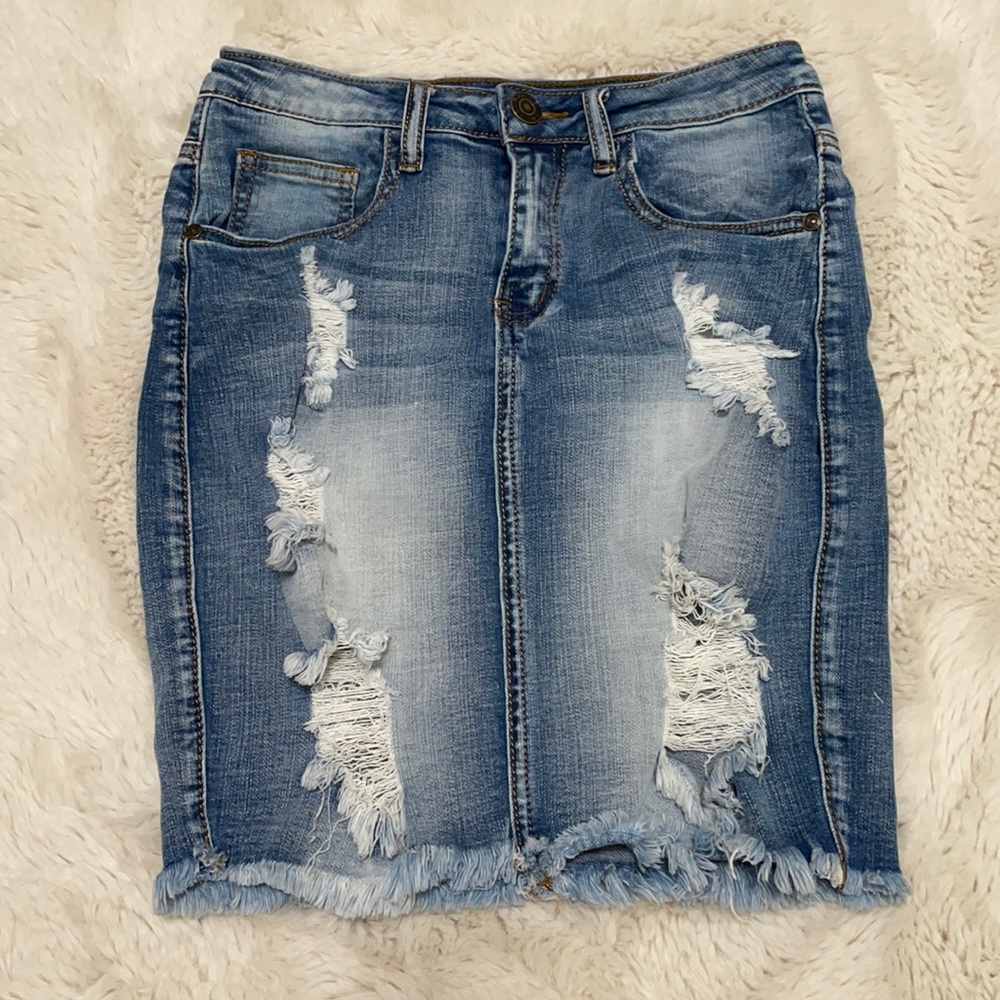 SUPER CUTE JEAN SKIRT